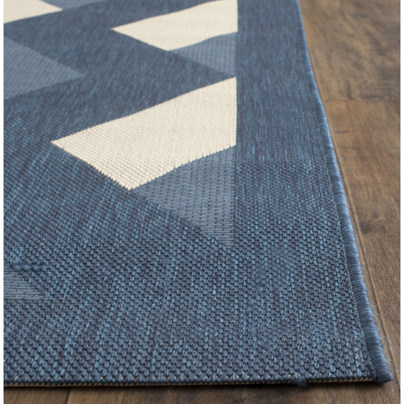 Tapis bleu marine / beige Arneshia, Rectangle 5 pi 3 po x 7 pi 7 po