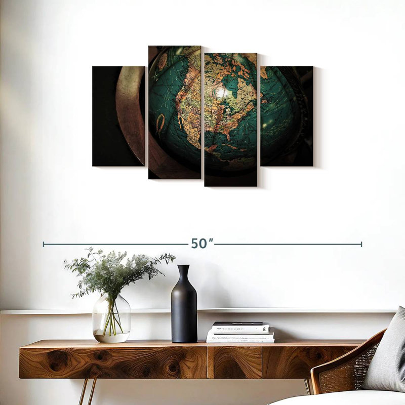 Globe Vintage Map, H 22 po x l 36 po