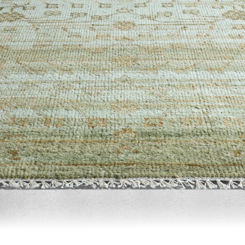 Jaipur Living Augusta JIN04 Handknotted Floral Green and Burnished Gold Area Rug (8'x10'), Rectangle 8' x 10'
