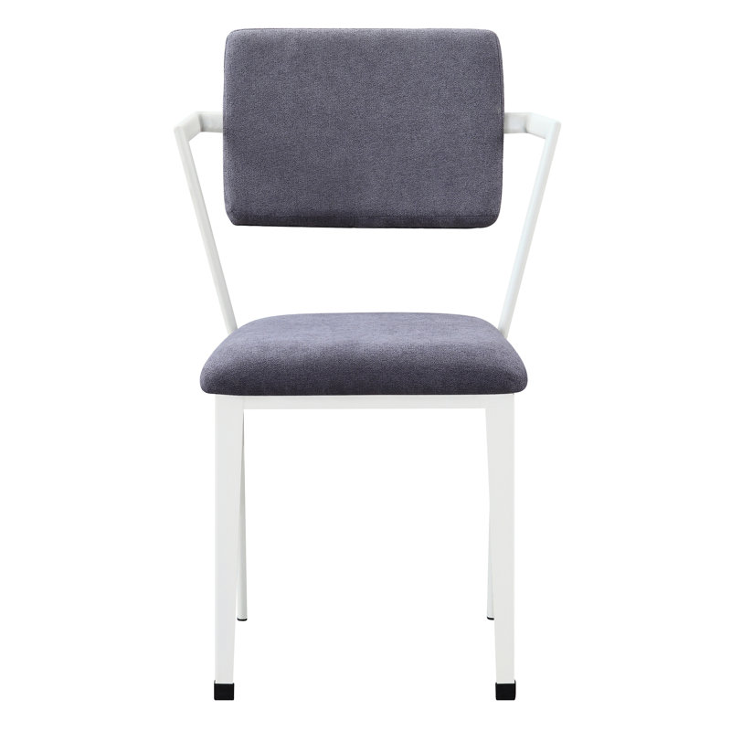 Chaise de bureau moderne avec dossier ouvert et rembourrage doux