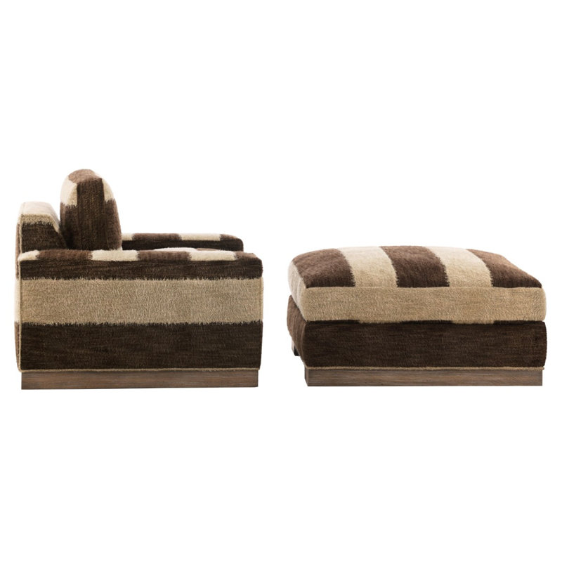 Burke Ottoman, Tommy Snow, Wrenn