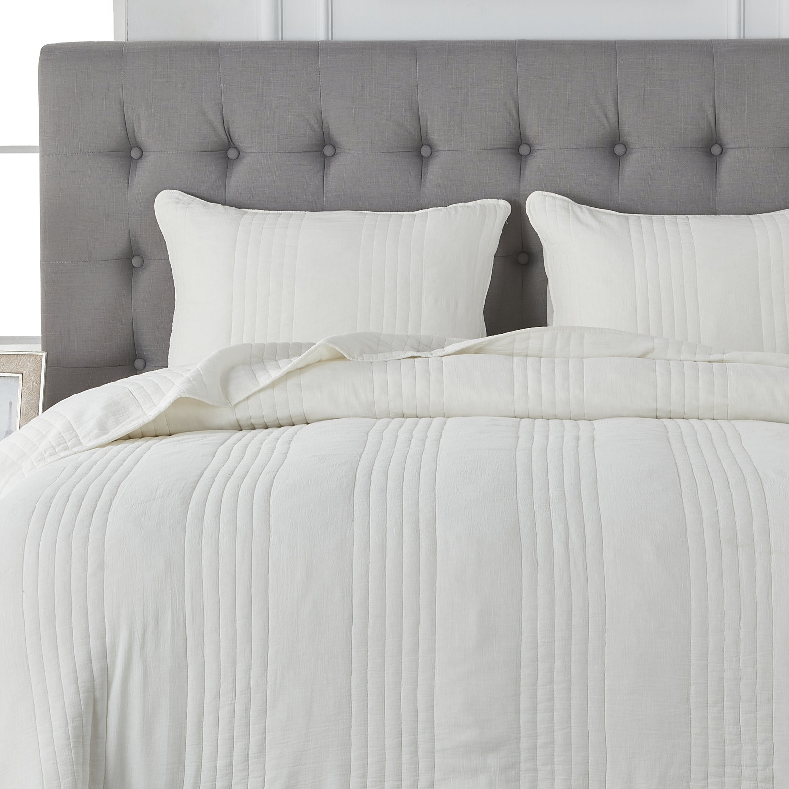 Cotton Quilt Set, White, Queen Quilt + 2 Standard Shams