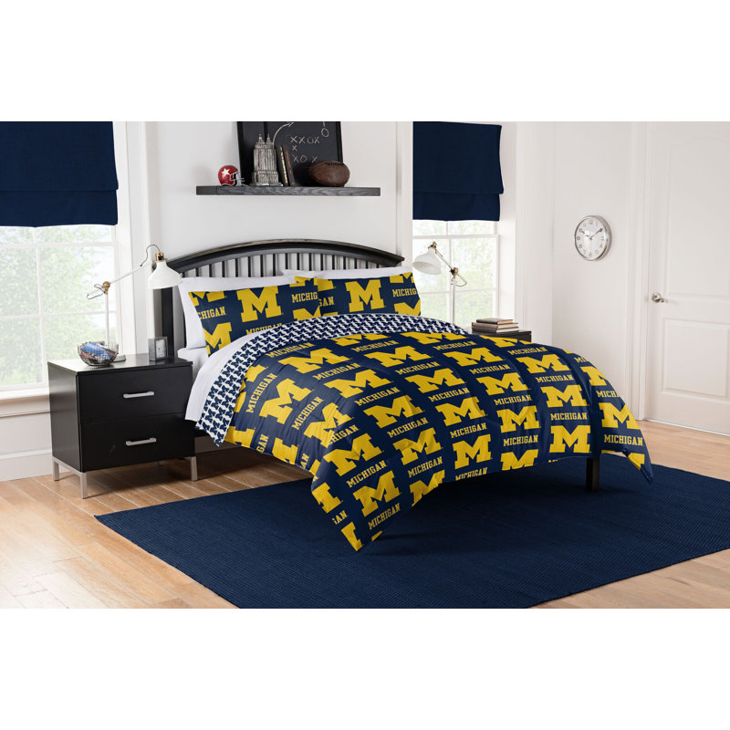NCAA Rotary Bed In A Bag Set, Twin XL Comforter + 3 Additional Pieces