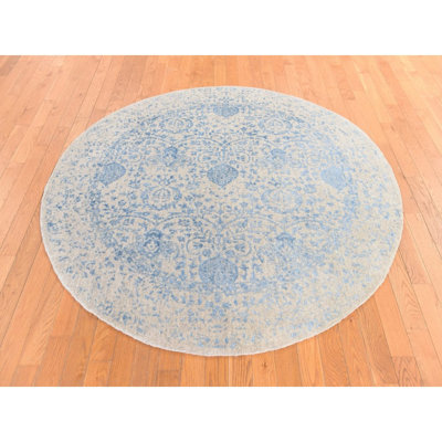 Tapis oriental rond 5 pi 9 po x 5 pi 9 po de couleur pêche, conception de grenade, tissé à la main, en laine et soie artistique