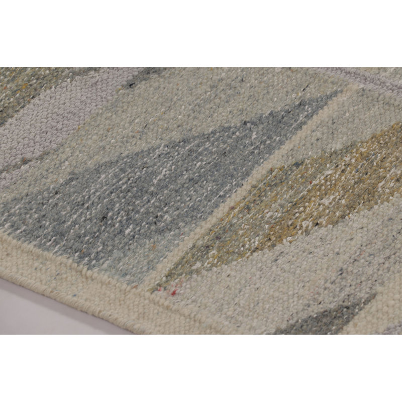 Scandinavian One-of-a-Kind 2'11x5'3 Area Rug