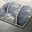Tapis beige à motif de feuilles tropicales Threadgill SED220A-343272384