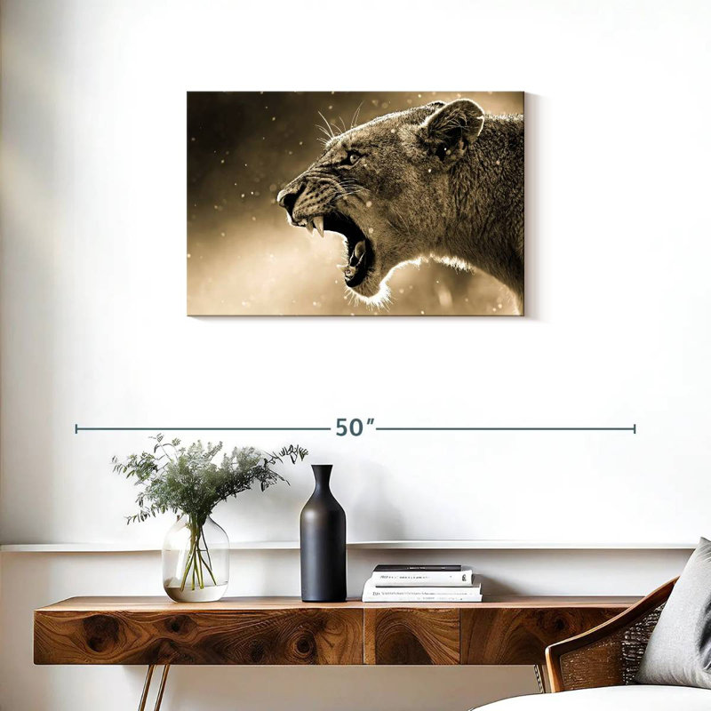 Lionne enragée Brampt, H 20 po x l 30 po