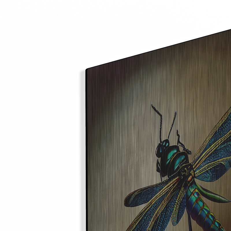 «Dragonfly» par Tanya Mavric sur métal, H 24 po x l 16 po