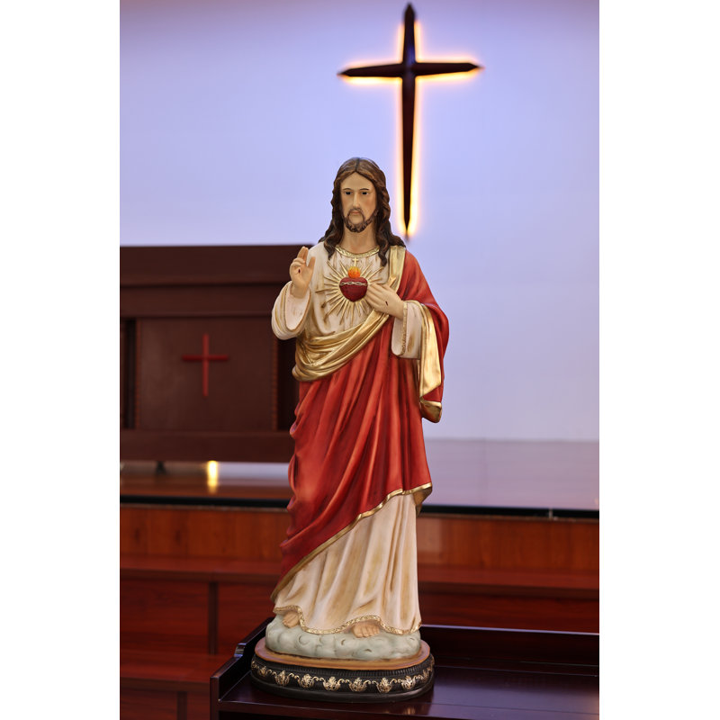 Statue sacrée de Jésus, H 39 po x l 12 po x P 15 po