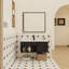 Meuble-lavabo flottant mural de 36 pouces avec lavabo en céramique, armoire en chêne foncé, tablette ouverte et porte à fermeture en douceur pour un espace de rangement spacieux