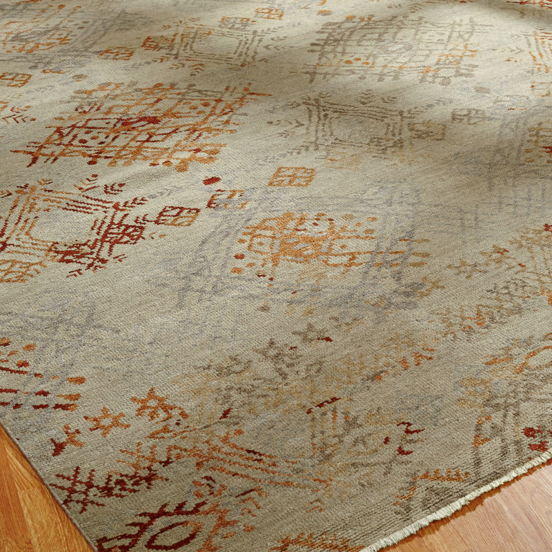 Enaysia Hand Knotted Southwestern Area Rug, Rectangle 2' x 3'