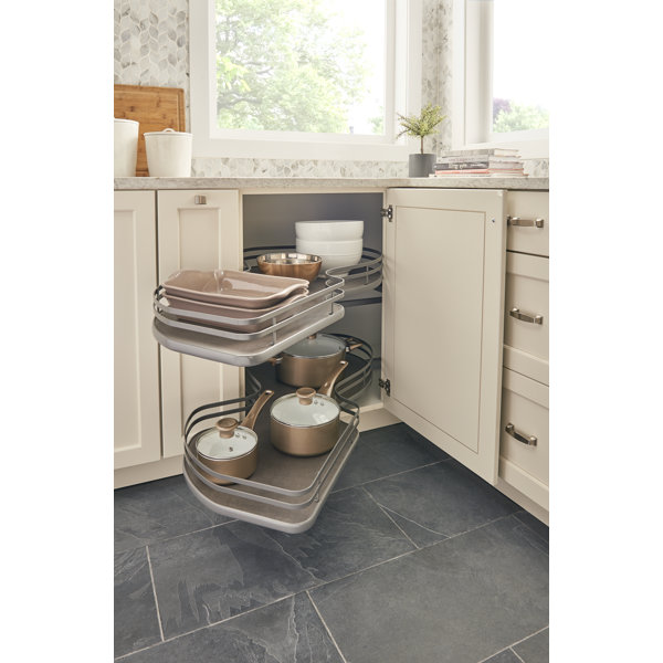 Solid-Bottom Pull-Out Pantry Unit - Lee Valley Tools