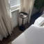 Table d'appoint noire moderne
