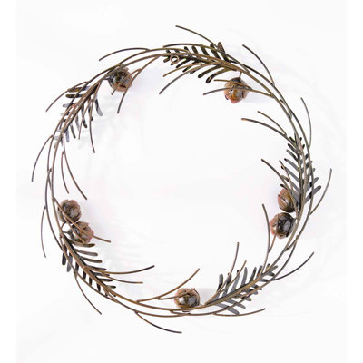 Couronne de pommes de pin 19,5 po