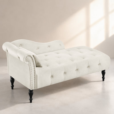 Elegant Velvet Chaise Lounge with Tufted Buttons, Nailhead Trim, and Solid Wood Legs for Comfortable Relaxation