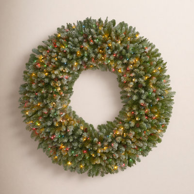 60'' Lighted Wreath