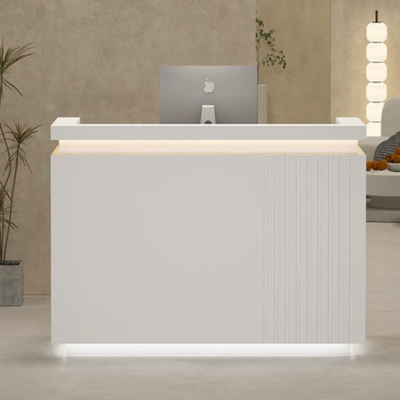 Bureau de réception Minimalist, 47.24