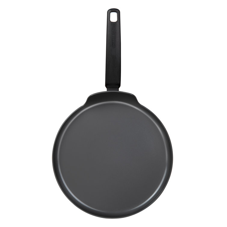 MasterPan Non-Stick 3 Section Meal Skillet, 11, Black