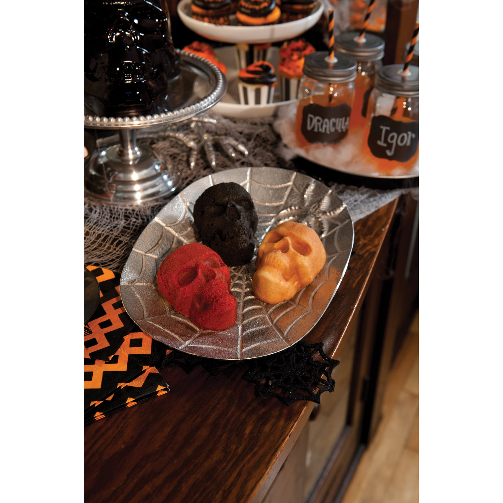 Nordic Ware Fall Harvest Series Skull Cakelet Pan