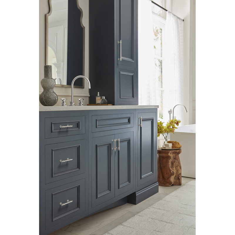 Poignée d'armoire en chrome poli d'un centre à l'autre Winsome 6 5/16 po (160 mm), Chrome poli, 6 5/16"