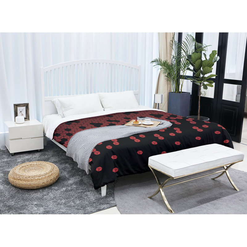 Katelyn Elizabeth Coastal Polyester Dots Comforter, Queen Comforter, Red/Black