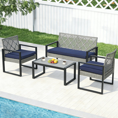 Ensemble de conversation pour 4 personnes en osier avec coussins