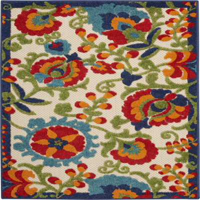 Bernia Floral Ivory/Red/Green Indoor/Outdoor Area Rug