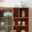 Buffet de rangement moderne en verre minimaliste