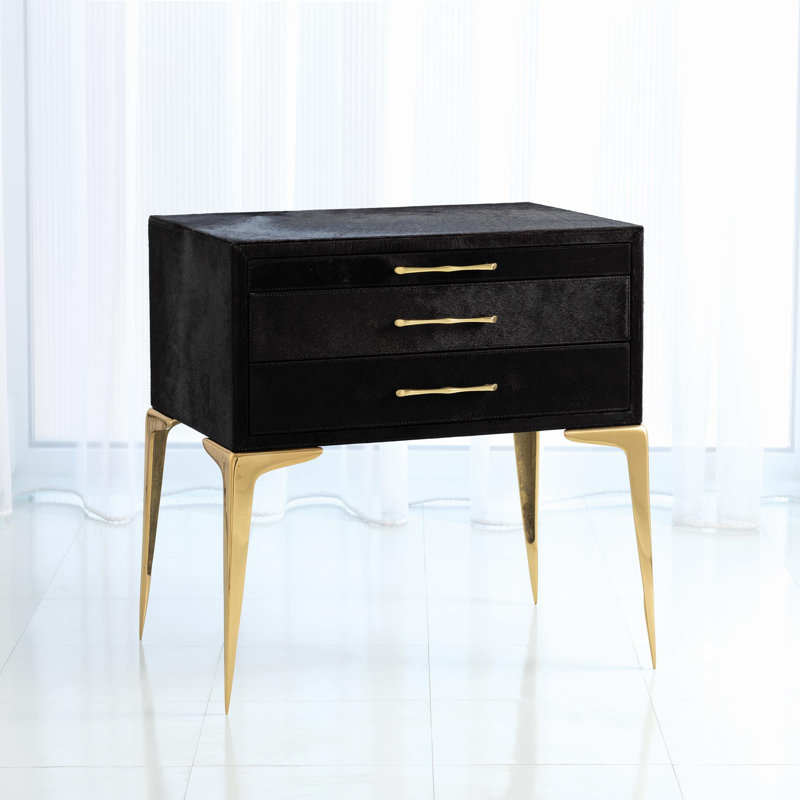 Stiletto Accent Chest, Black