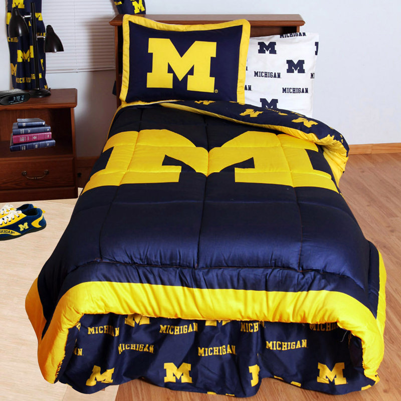 NCAA Sateen Comforter, Queen Comforter + 7 Additional Pieces, Michigan