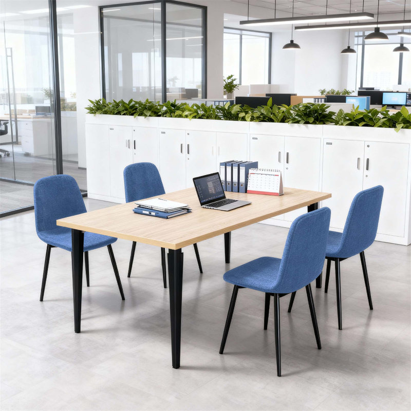 Ensemble de table de cuisine rectangulaire avec 4 chaises, durable et peu encombrant pour les salles à manger et les patios modernes