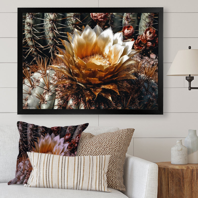 «Kamryn Yellow Red Cactus», impression sur toile, Cadre photo noir, H 12 po x l 20 po x P 1 po