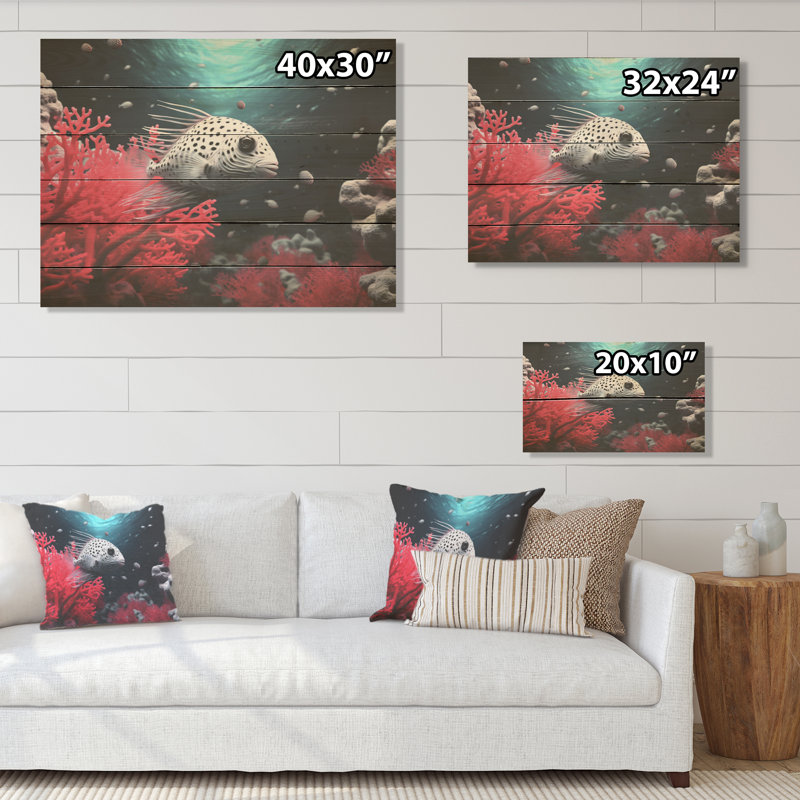 «The Graceful Pufferfish - Coastal Coral Under Water Wood», art mural sur bois de pin naturel, H 30 po x l 40 po