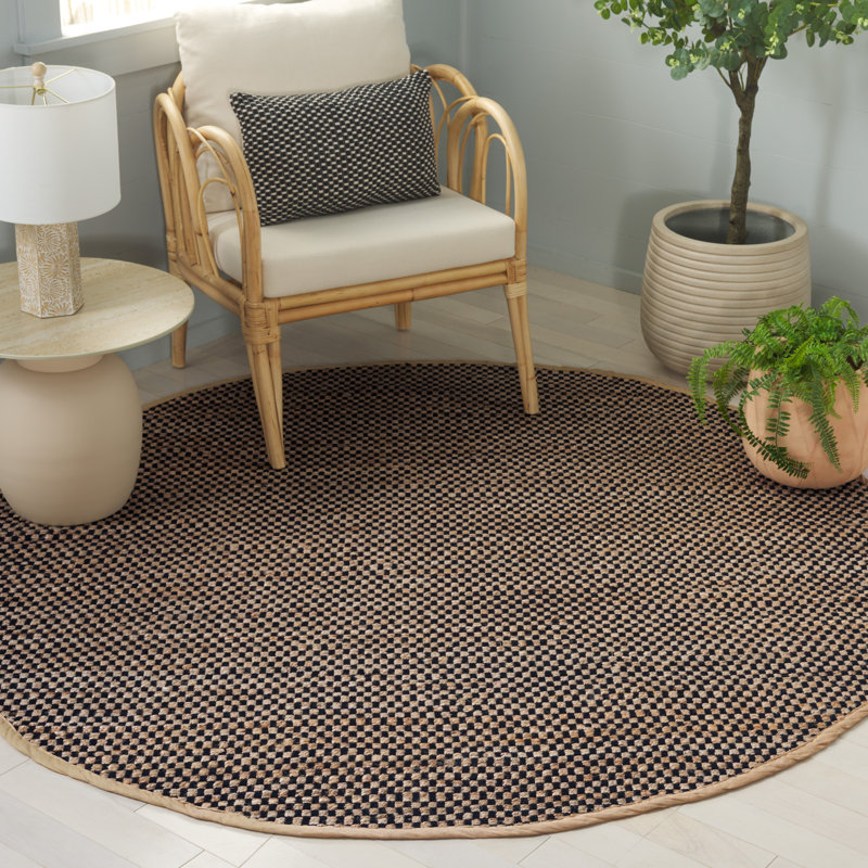 Horrighs 978 Area Rug In Natural / Black, Round 6'