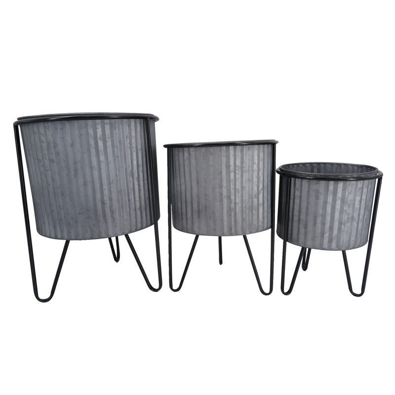 Kahleb Metal Cachepot
