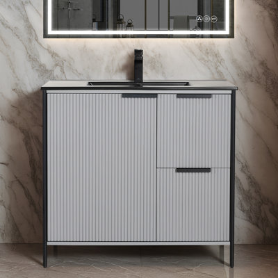 Meuble-lavabo autoportant 36 po avec lavabo Chriselda