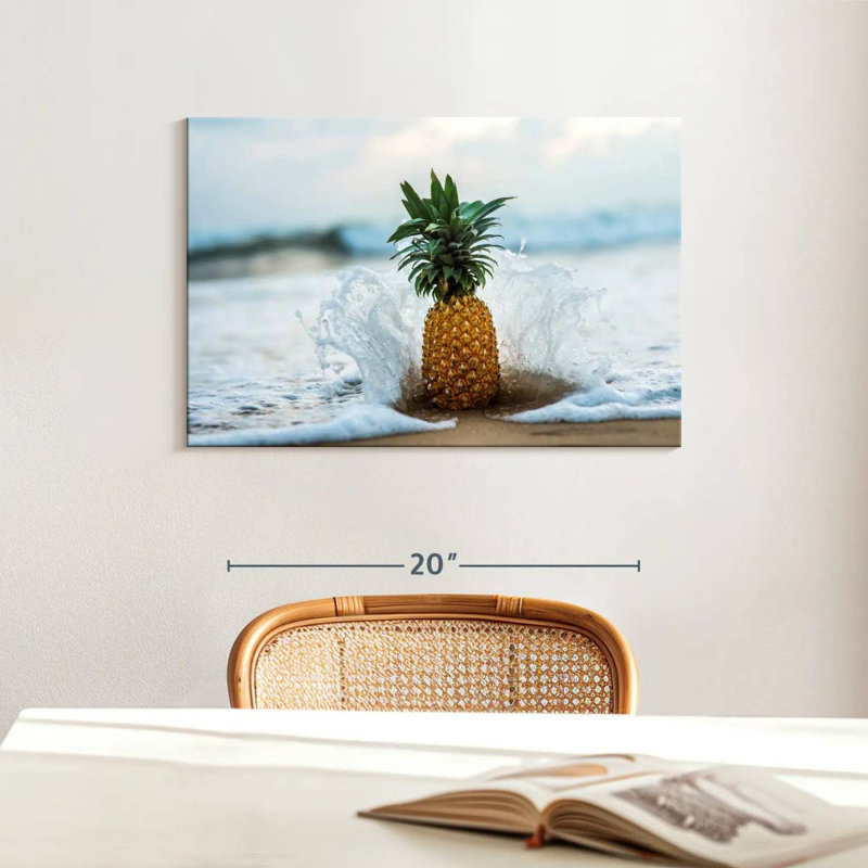 Yarlin Pineapple Splash, 16" H x 24" W