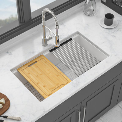 Évier en granite blanc 33 po x 19 po - Poste de travail encastré avec articles fonctionnels inclus