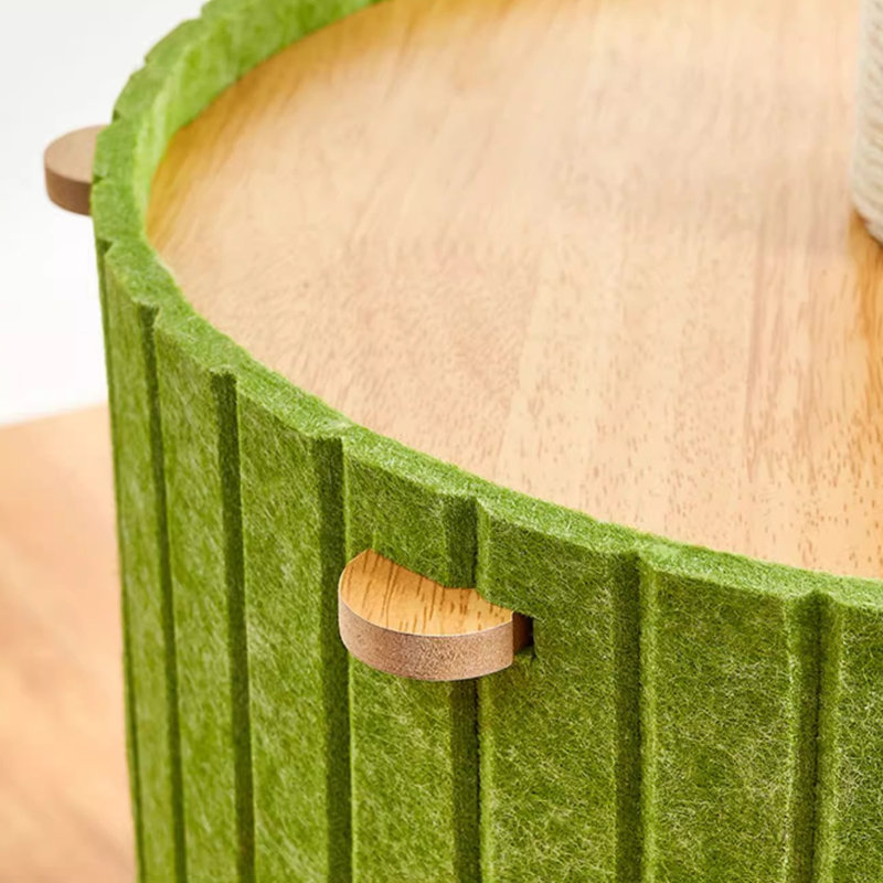 The Wizard of Oz Cat Tree