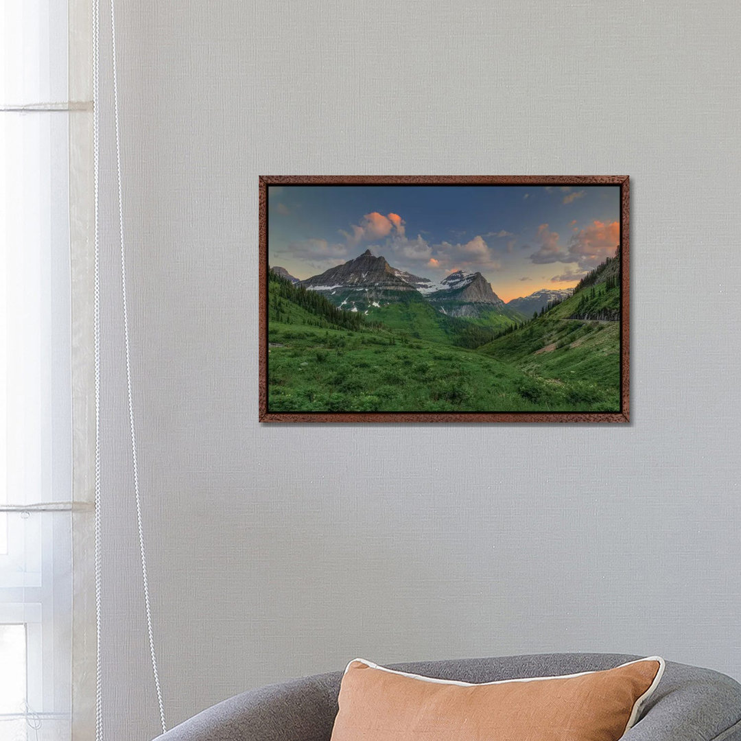 Sonnenuntergang im Paradies von Bill Sherrell - Galerie-verpackte Leinwand Giclée auf Leinwand