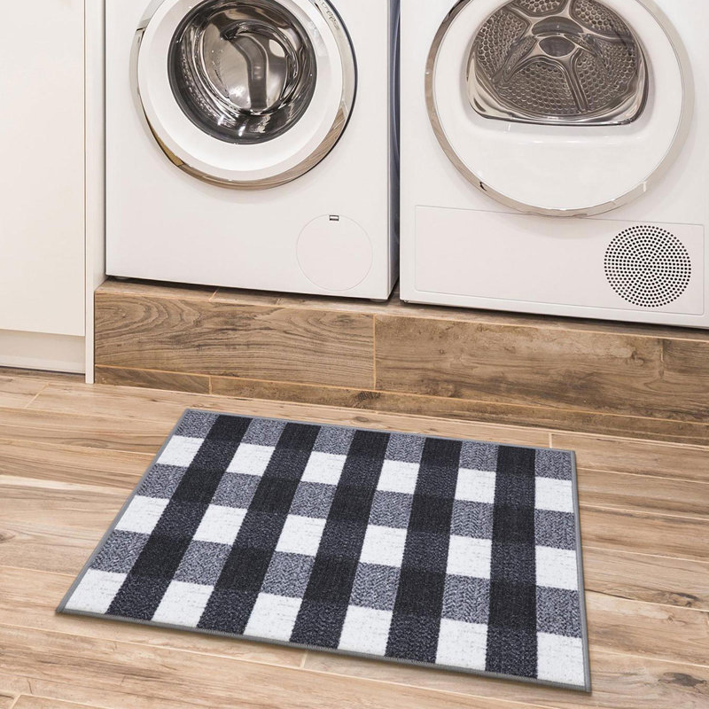 Non-Slip Checkered Plaid Area Rug For Living Room, Hallway Runner, Entryway Rug, Black/Gray/White, Rectangle 2'3" x 3'