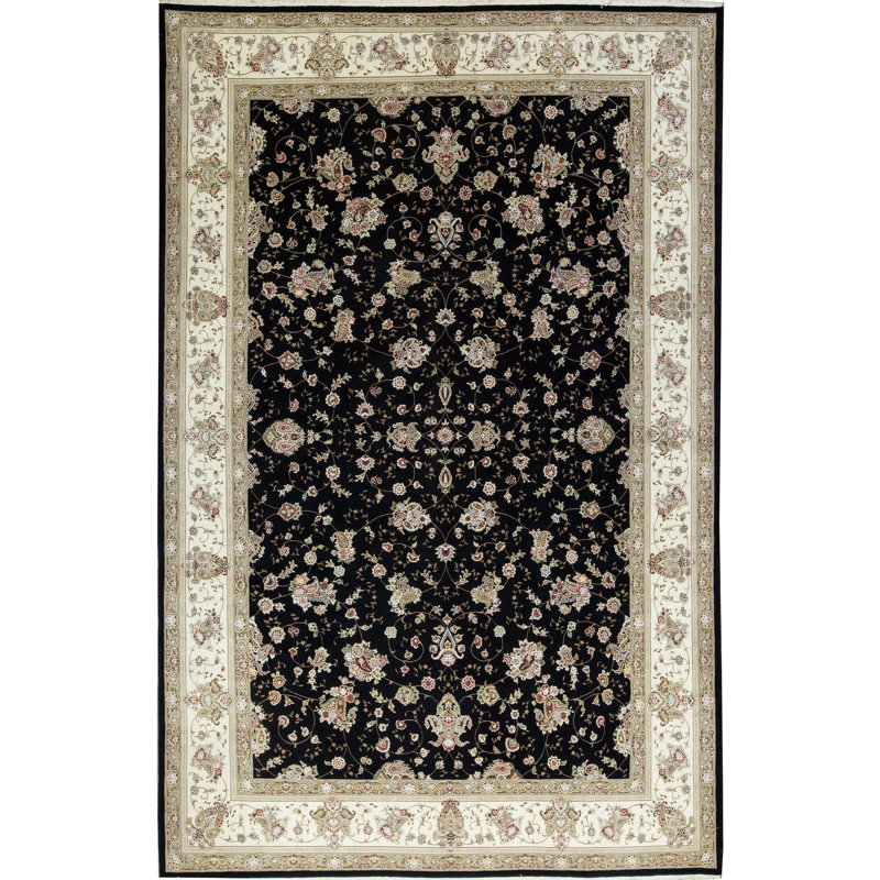 Elegance Oriental Area Rug in Black/Ivory
