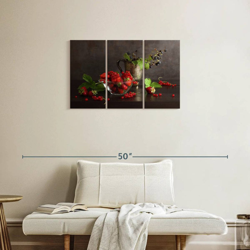 Yarlin Midsummer Berries, 20" H x 33" W