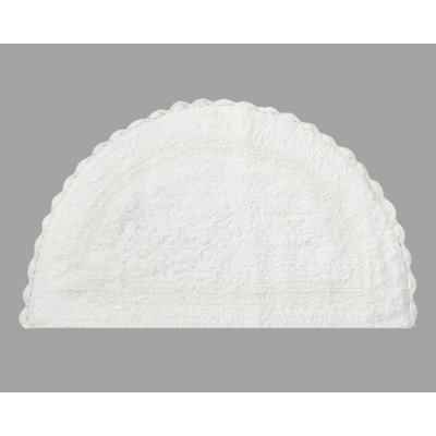 Tapis de bain demi-cercle en dentelle crochetée