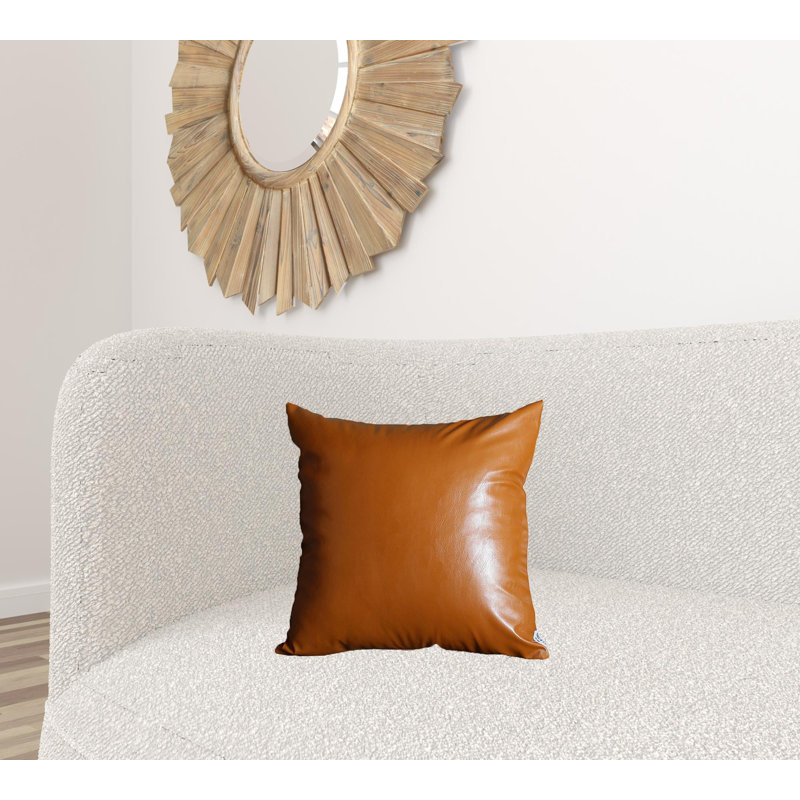  Housse et insert de coussin décoratif carré en similicuir, Brun, 17 po x 17 po, 4