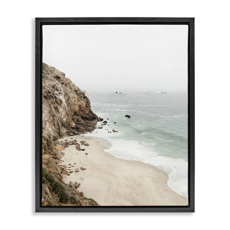 Cadre flottant Big Sur Coast Viewpoint, design par Sissi et Seb, H 31 po x l 25 po, Cadre flottant noir de jais