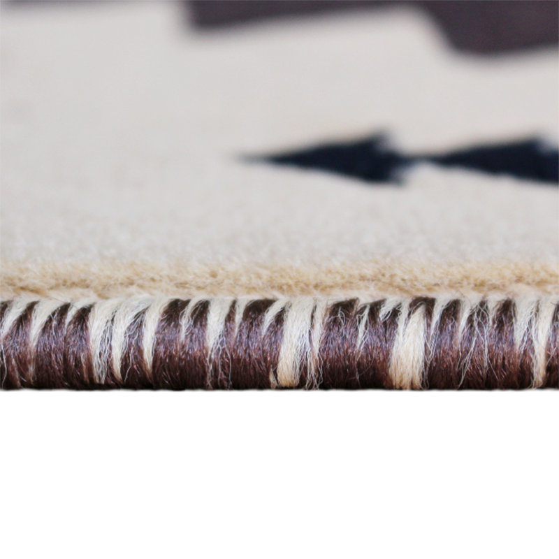 Leitha traditionnel en fibre d'oléfine, Tapis de couloir 2 pi 7 po x 15 pi 7 po