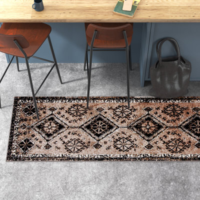 Jaclyn Southwestern Brown/Black Area Rug