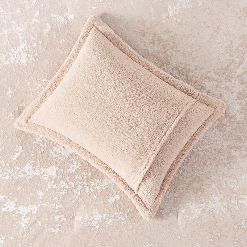 Édredon double / grand avec détails en velours rose et froissé
