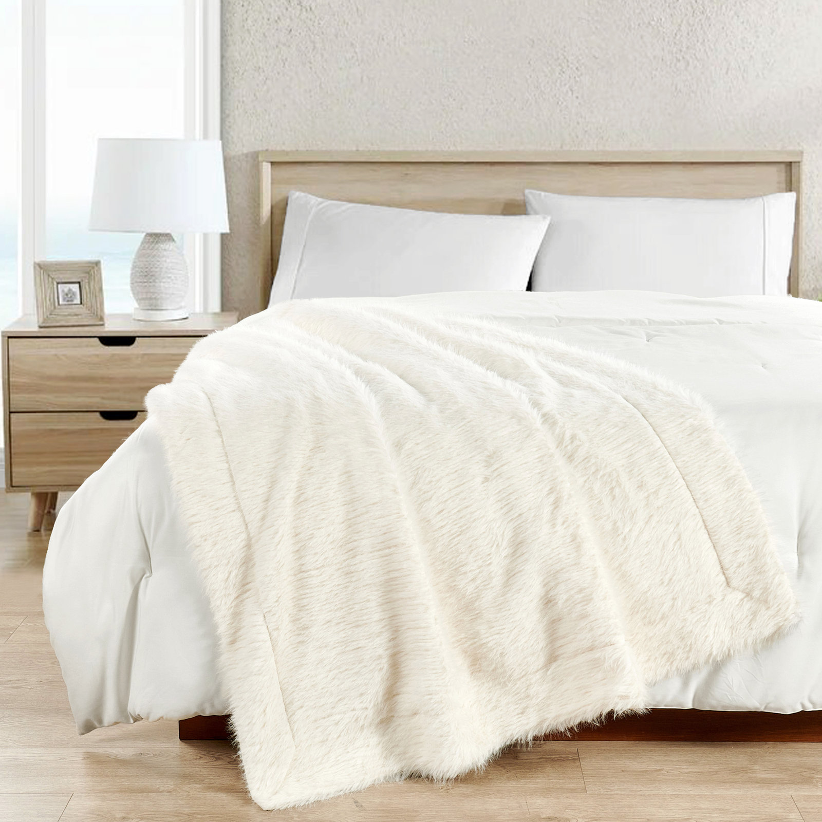 Bisa Faux Fur Throw Blanket, 50" x 60"